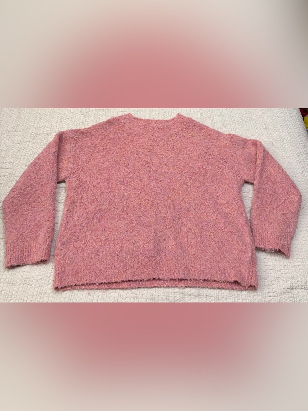 Women's Universal threads pink Fuzzy Crewneck Sweater